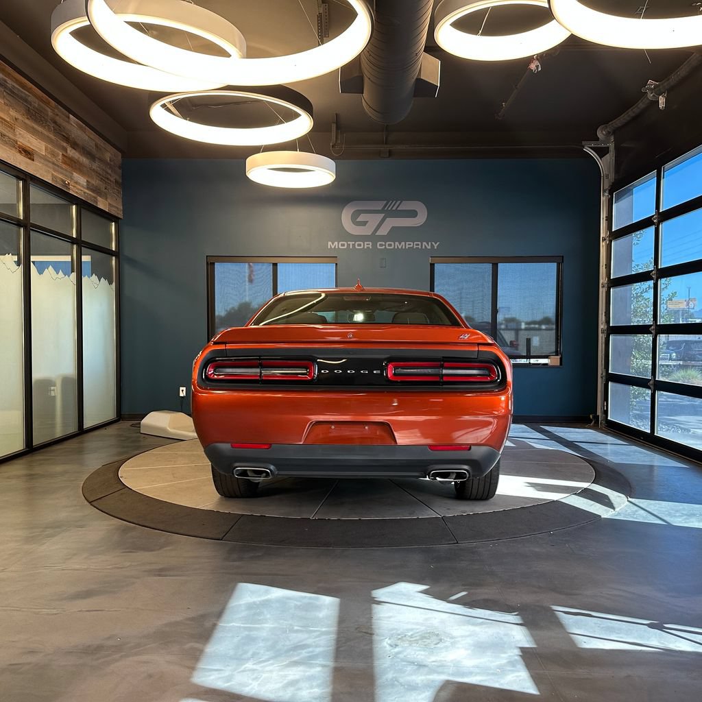 Used 2022 Dodge Challenger SXT AWD/4WD image 4