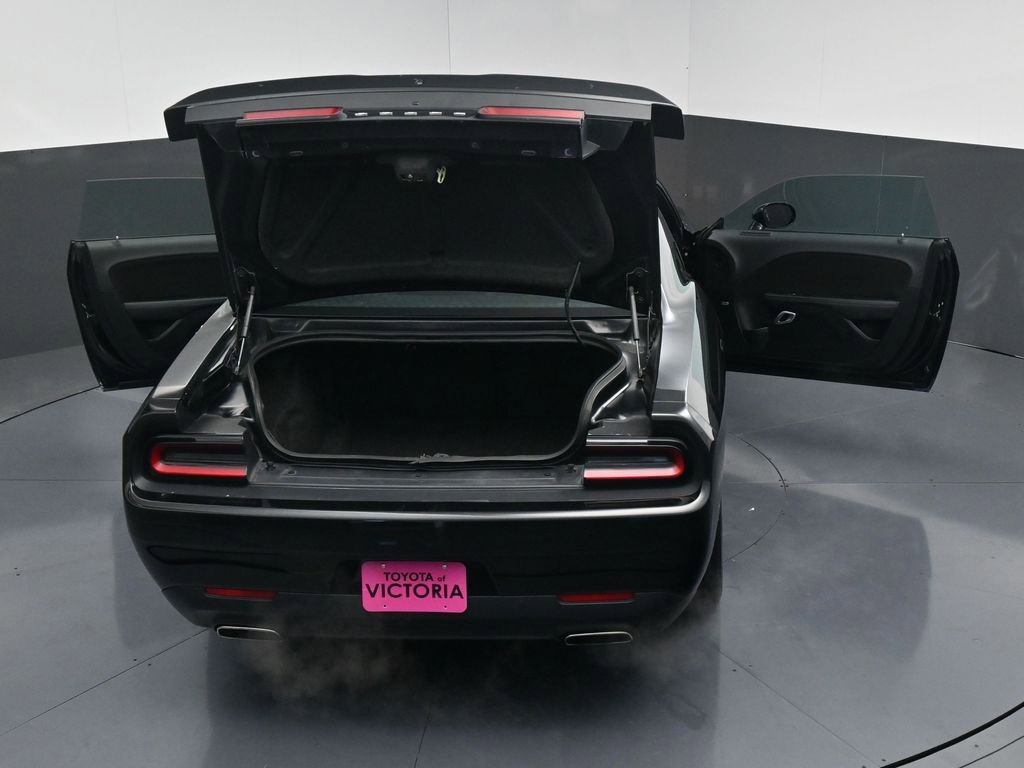 Used 2023 Dodge Challenger SXT image 24