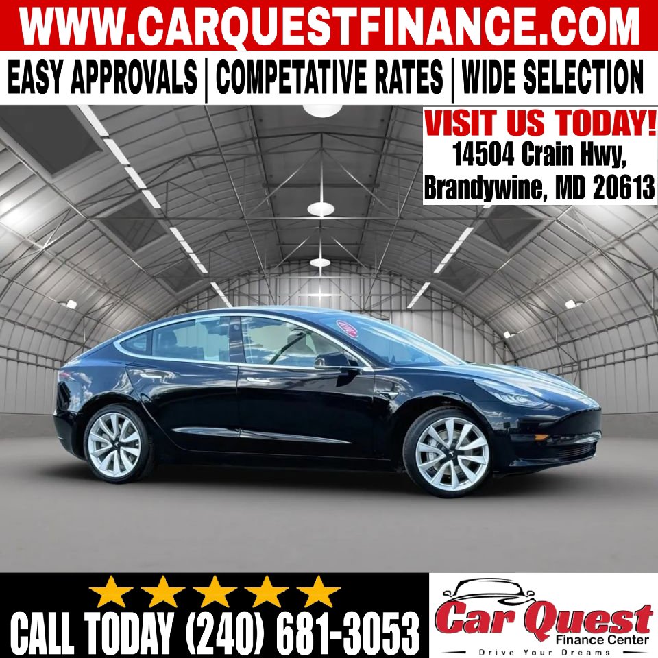 Used 2019 Tesla Model 3 Standard Range Plus image 1