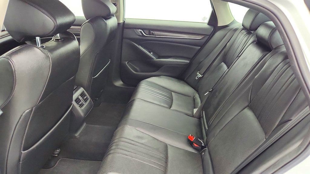Used 2019 Honda Accord Touring image 20