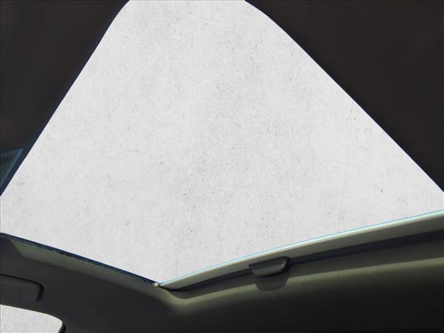 Used 2024 Volkswagen Golf R image 19