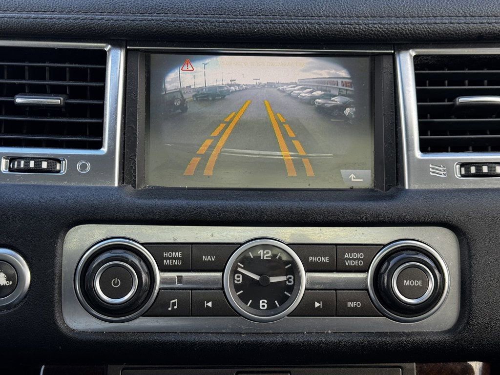 Used 2011 Land Rover Range Rover Sport HSE AWD/4WD image 23