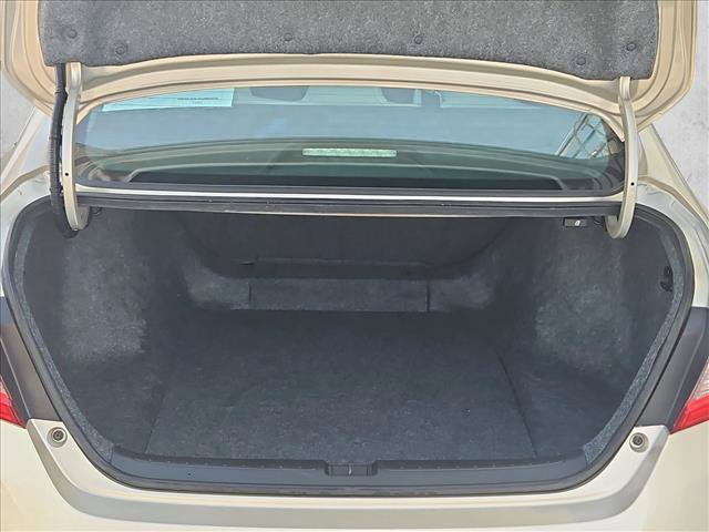 Used 2019 Honda Accord LX image 6