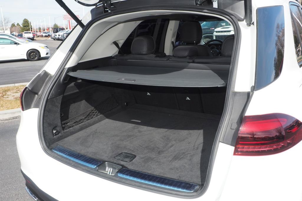 Used 2025 Mercedes-Benz GLE 350 4MATIC w/ AMG Line Exterior image 17