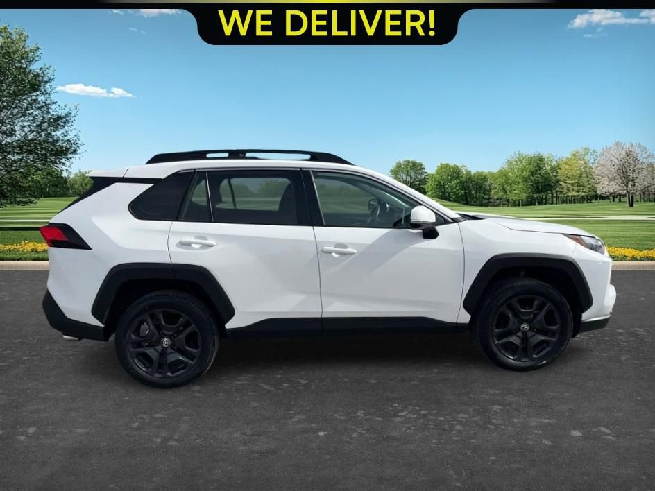 Used 2024 Toyota RAV4 Adventure AWD/4WD image 4