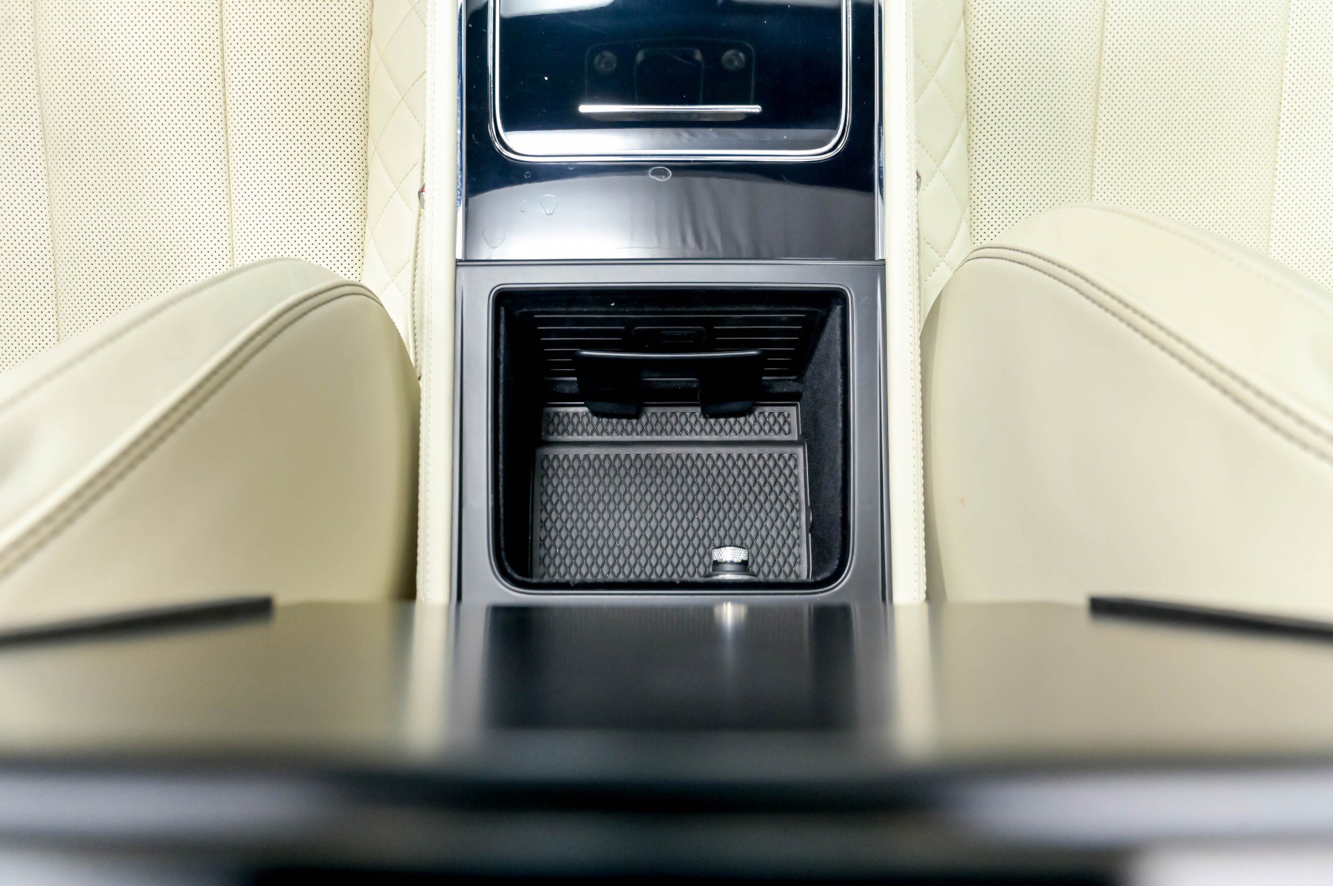 Used 2020 Bentley Continental GT AWD/4WD image 35