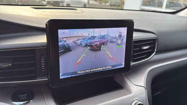 Used 2023 Ford Explorer XLT w/ Equipment Group 202A image 16