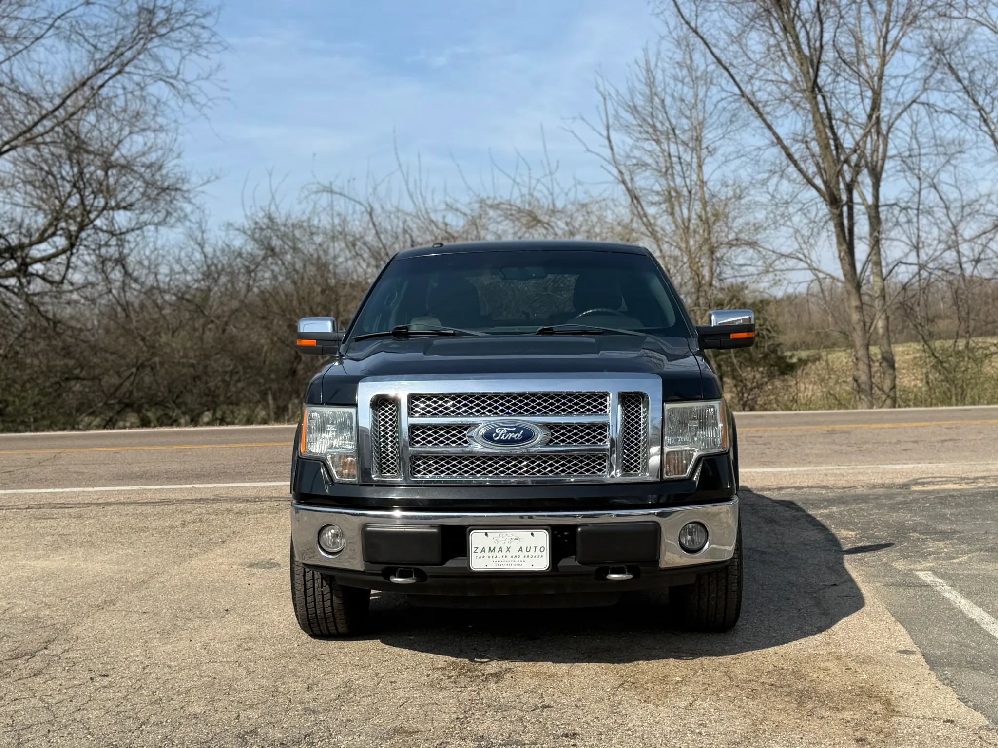 Used 2010 Ford F150 Lariat image 2