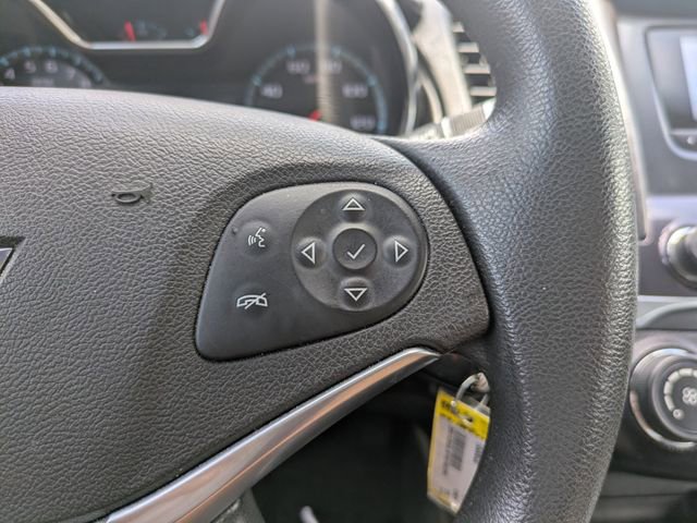 Used 2015 Chevrolet Impala LS w/ LS Convenience Package FWD image 26