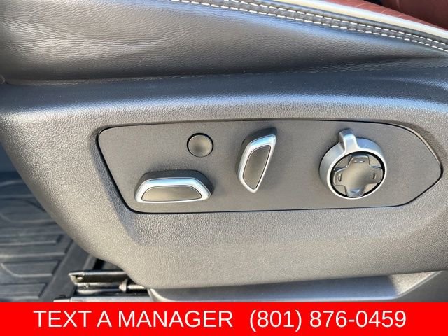 Used 2024 GMC Sierra 3500 Denali Ultimate AWD/4WD image 15