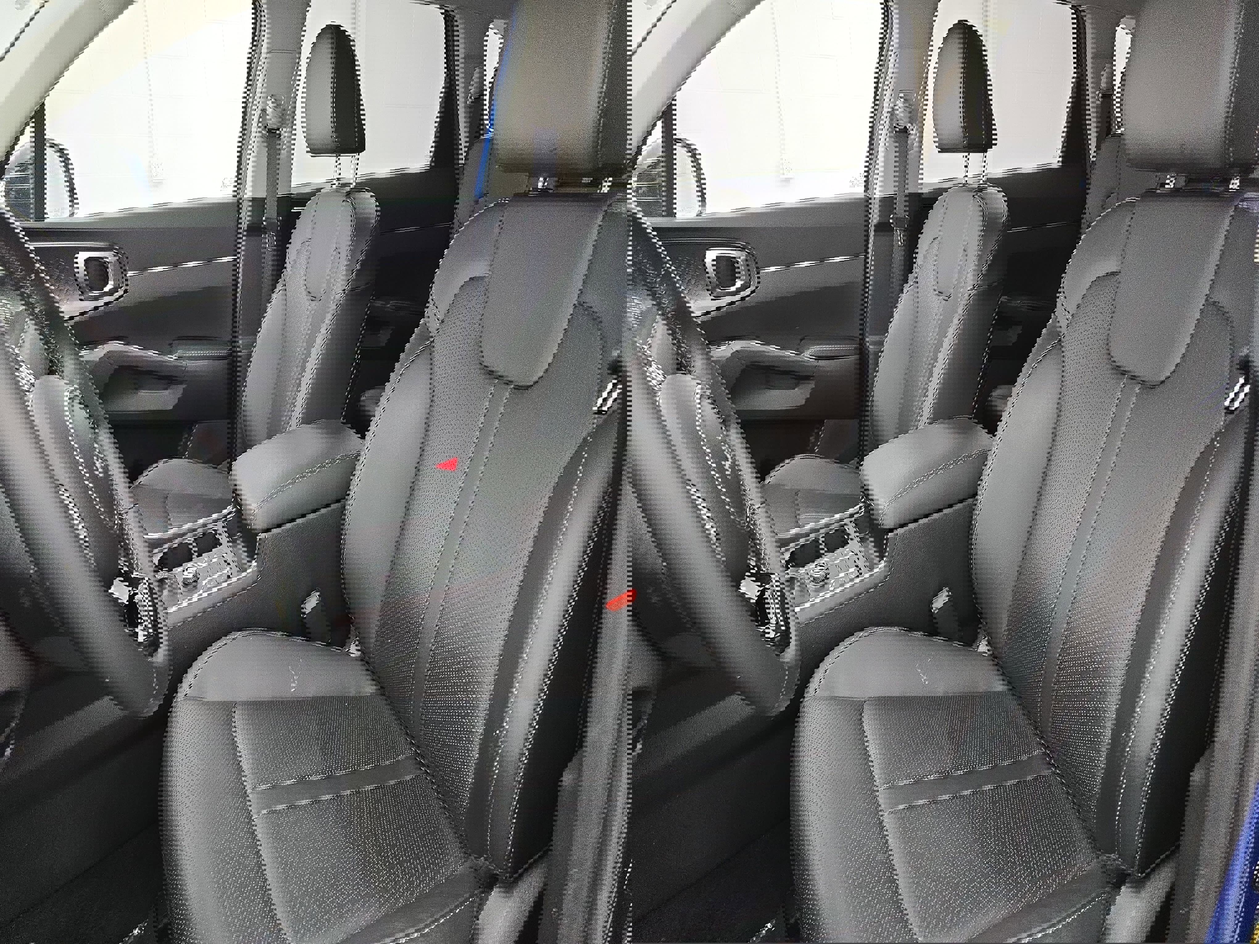 Used 2023 Kia Sorento S w/ Panoramic Sunroof Package image 15