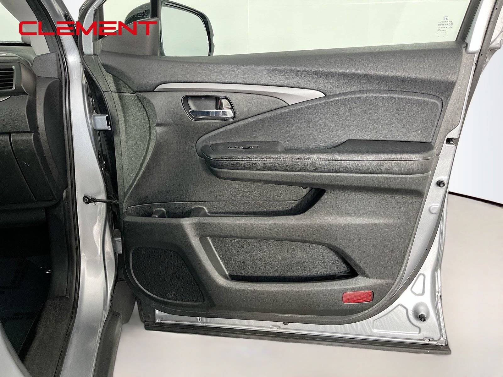 Used 2019 Honda Ridgeline Sport image 34