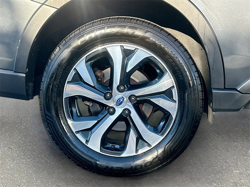 Used 2020 Subaru Outback Limited image 32