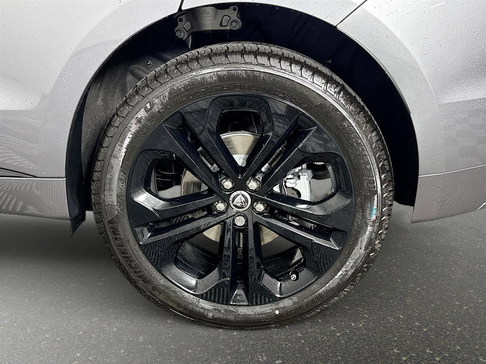 New 2026 Jaguar F-PACE R-Dynamic S AWD/4WD image 31