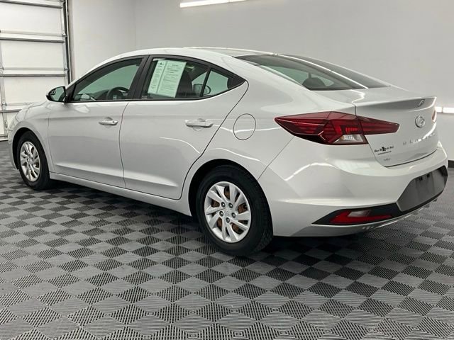 Used 2020 Hyundai Elantra SE w/ Cargo Package (C1) image 17