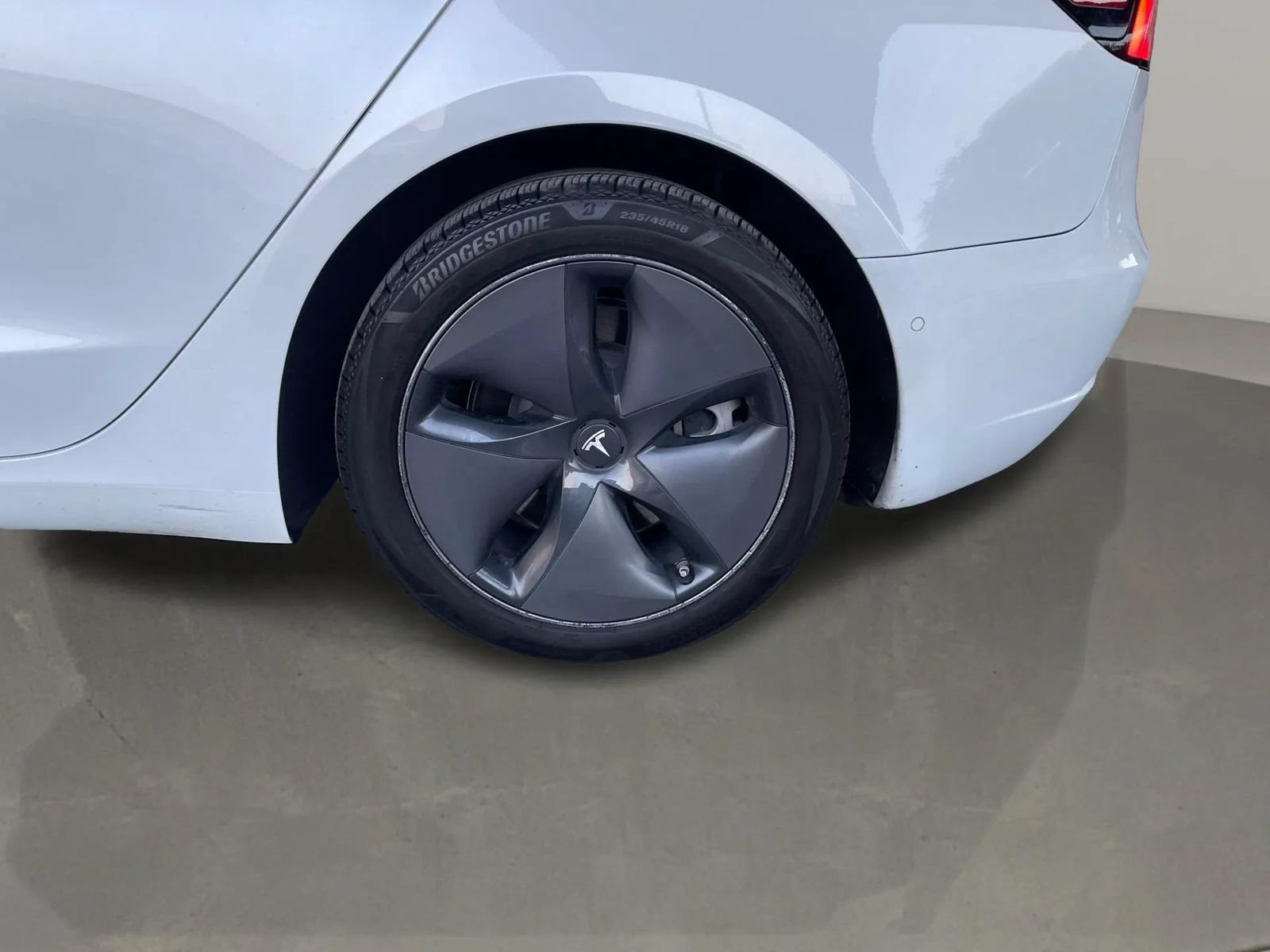 Used 2020 Tesla Model 3 Long Range AWD/4WD image 10