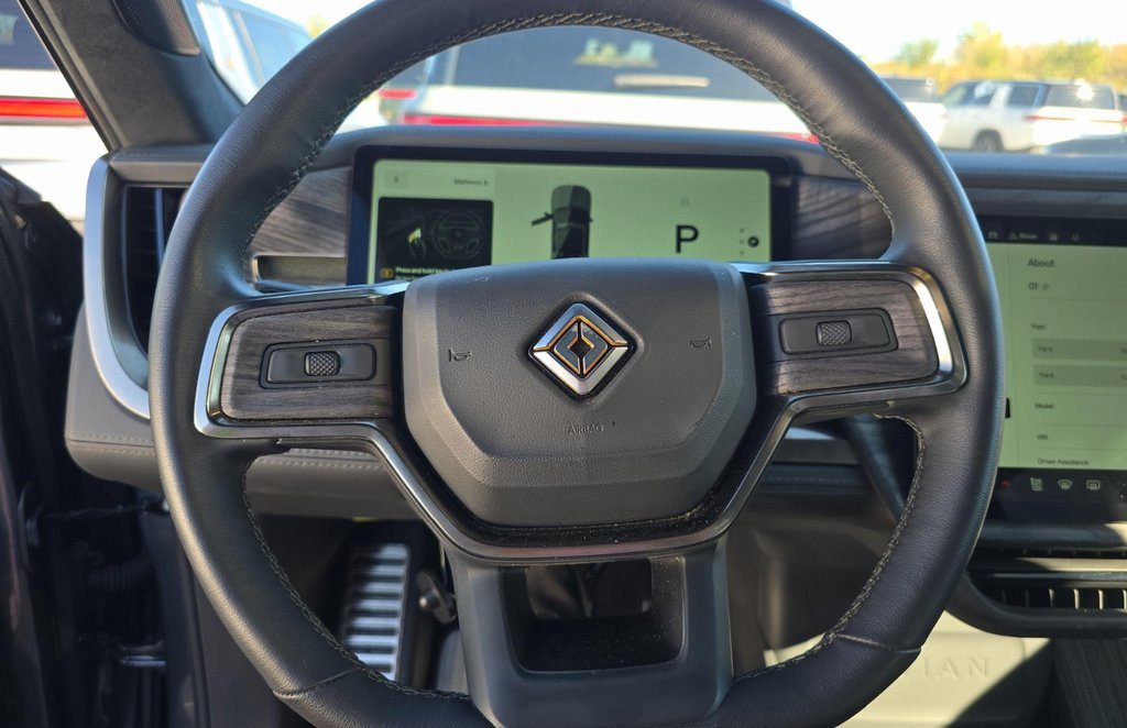 Used 2022 Rivian R1T Adventure image 10