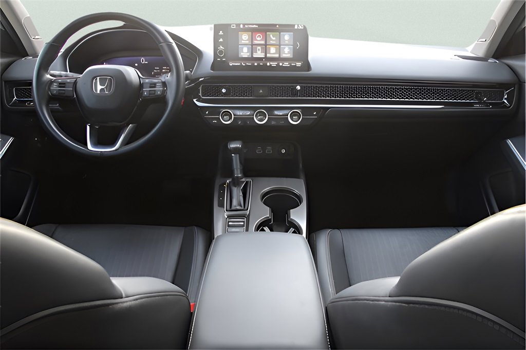 Used 2024 Honda Civic Touring image 16