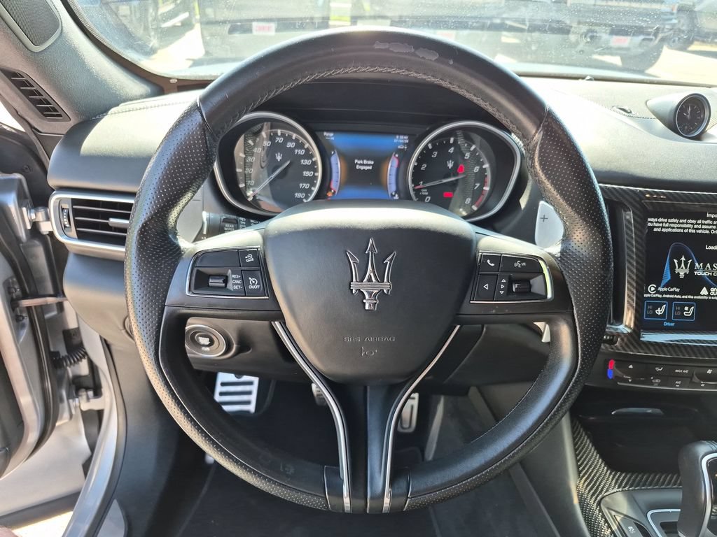 Used 2017 Maserati Levante S AWD/4WD image 22