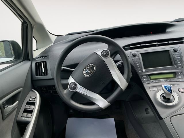 Used 2011 Toyota Prius Three w/ Solar Roof Pkg FWD image 13