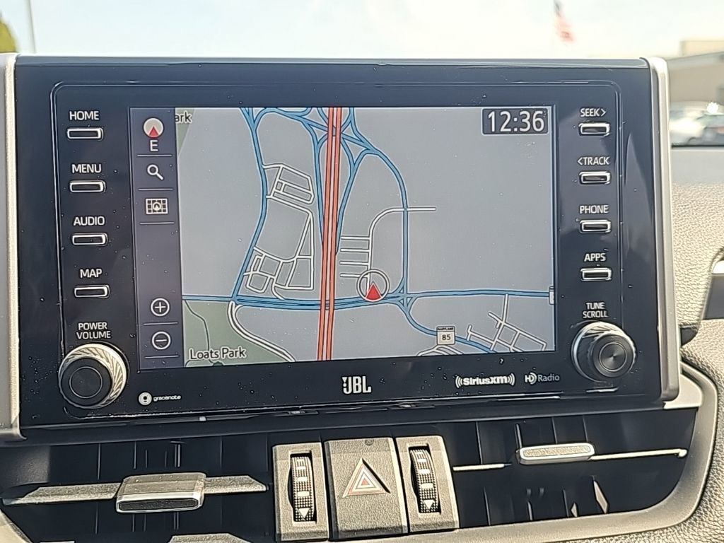 Used 2020 Toyota RAV4 XSE image 8