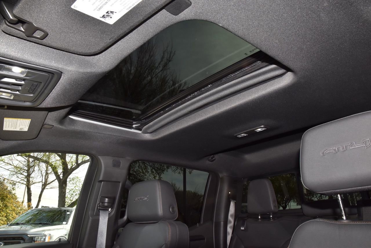 Used 2025 GMC Sierra 1500 AT4 w/ AT4 Premium Package image 33