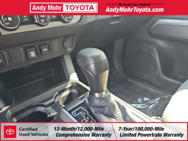 Certified 2020 Toyota Tacoma SR5 w/ Blackout Package AWD/4WD image 28