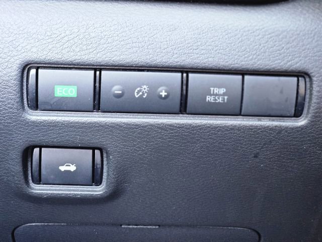 Certified 2024 Nissan Sentra SV image 20