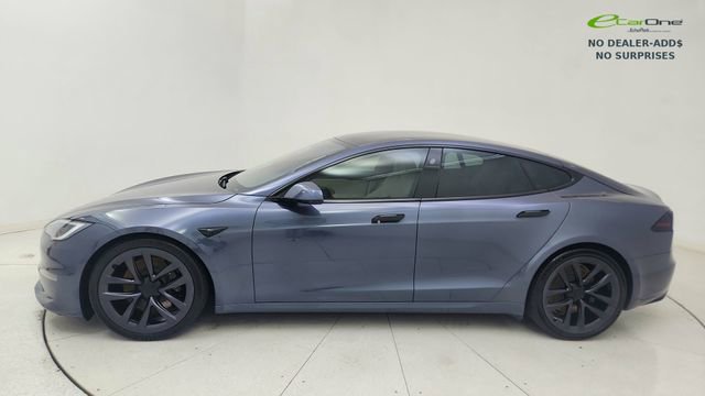 Used 2022 Tesla Model S image 3