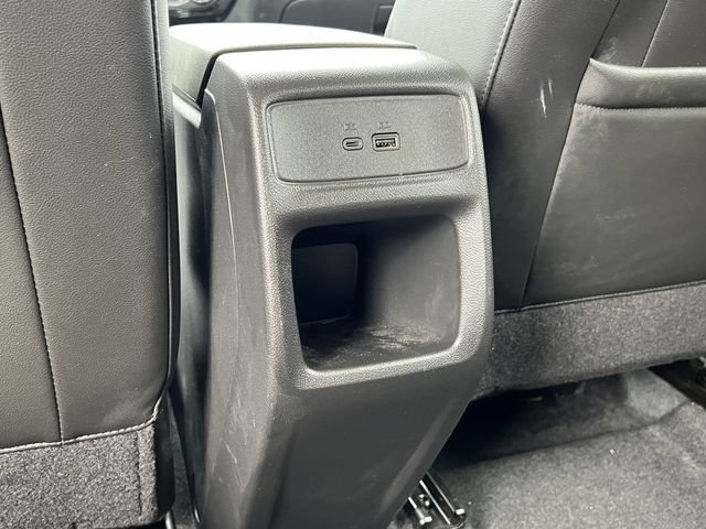 Used 2024 Chevrolet Trax RS w/ Driver Confidence Package FWD image 32
