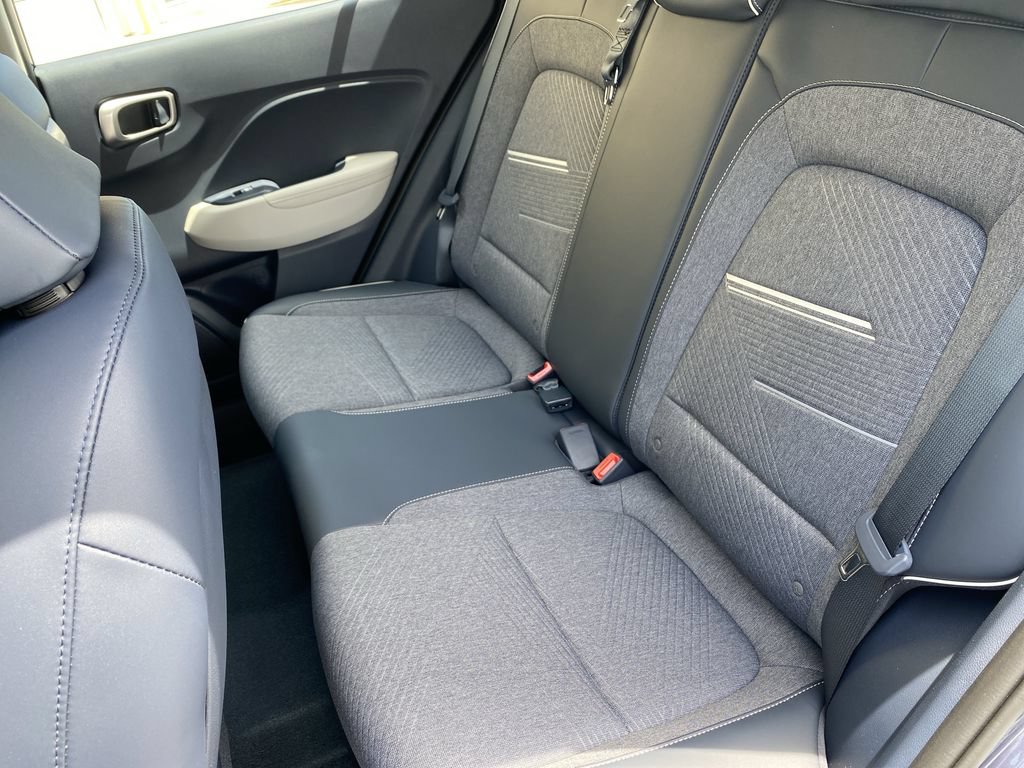 New 2026 Hyundai Venue SEL FWD image 27
