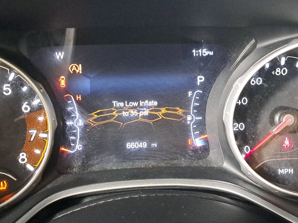 Used 2021 Jeep Compass Limited w/ Sun and Sound Group image 17