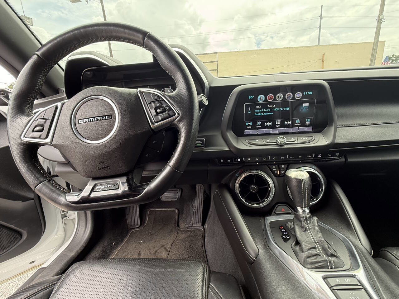 Used 2017 Chevrolet Camaro LT RWD image 15