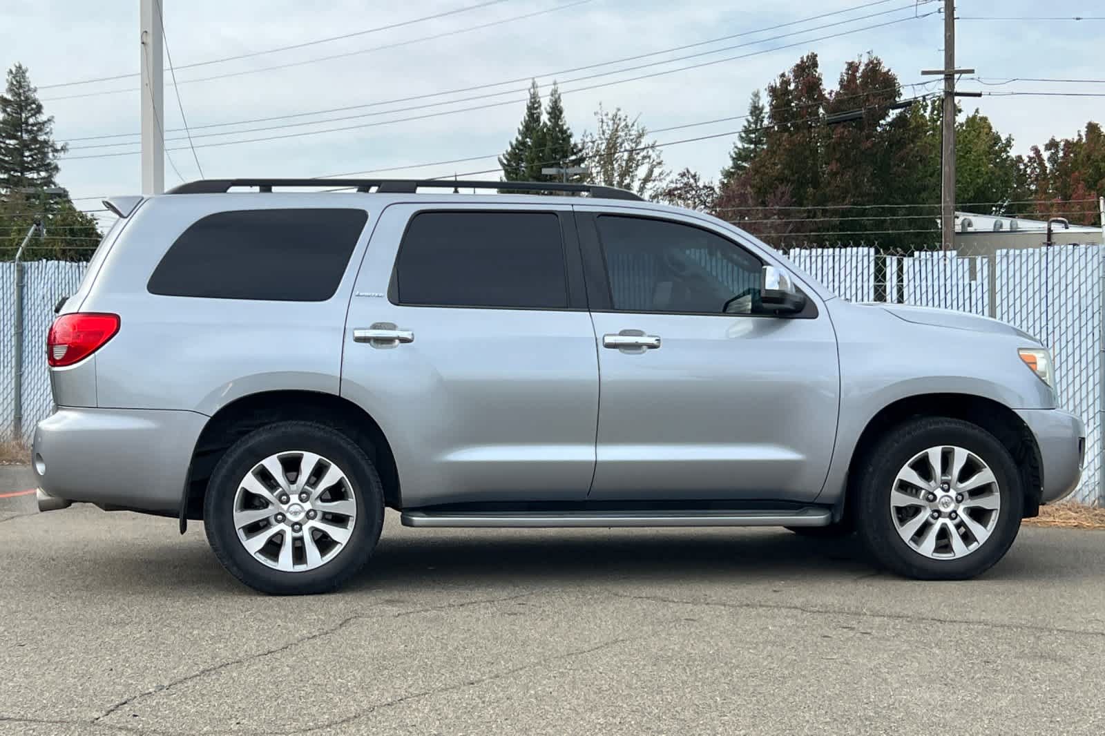 Used 2015 Toyota Sequoia Limited RWD image 6