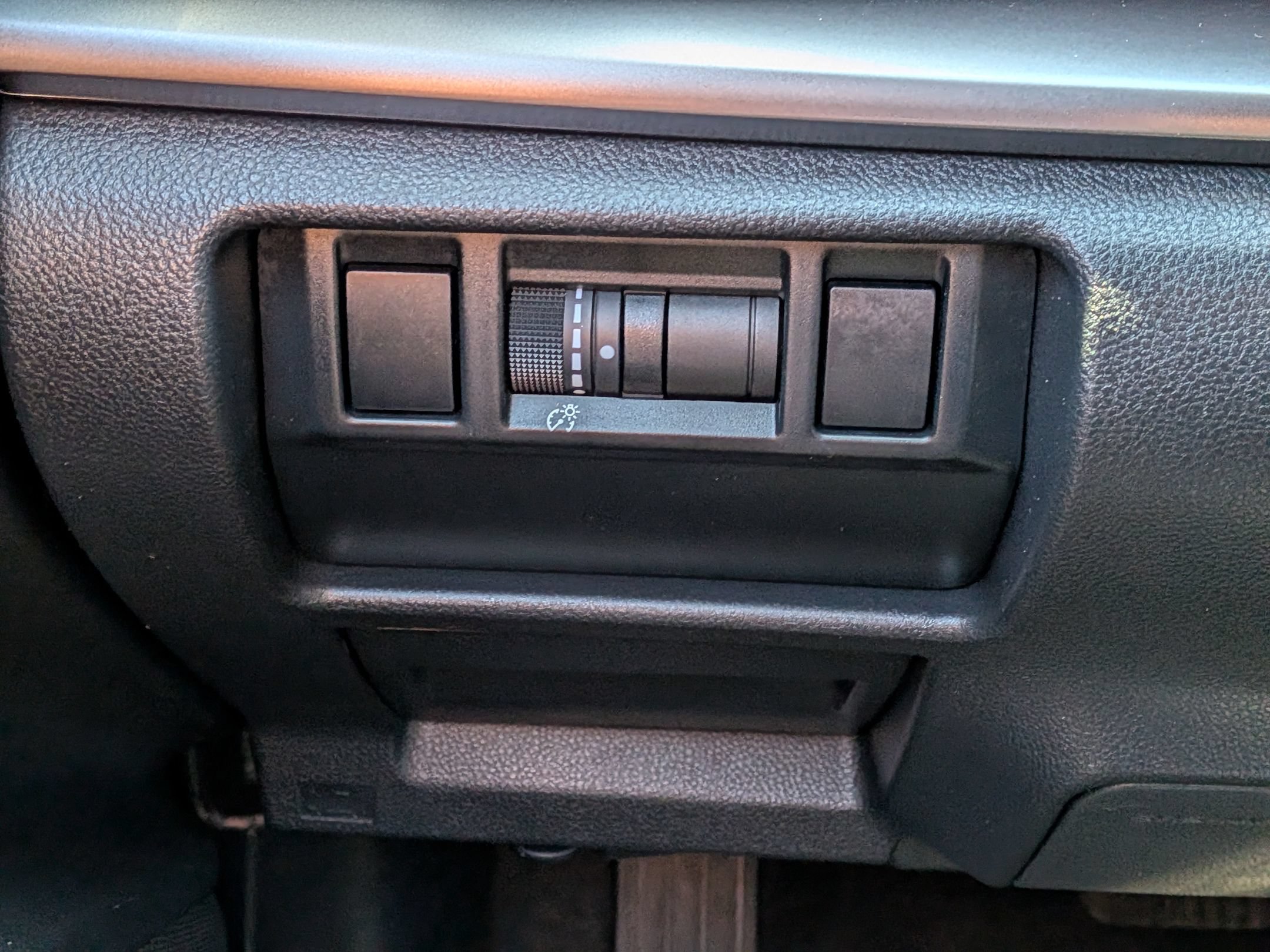 Certified 2025 Subaru Impreza 2.0i Sport AWD/4WD image 18
