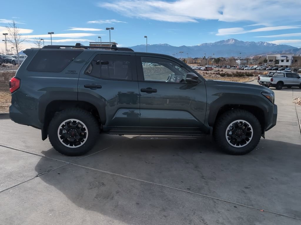 Used 2025 Toyota 4Runner TRD Off-Road Premium image 9
