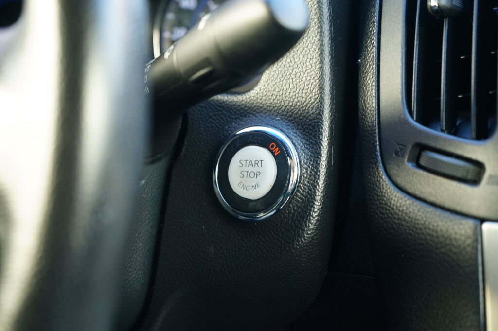 Used 2012 INFINITI G25 Journey image 22