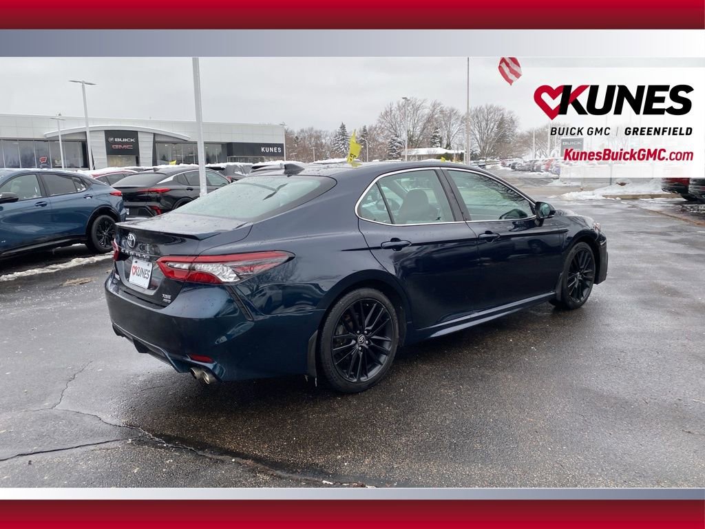 Used 2021 Toyota Camry XSE image 5