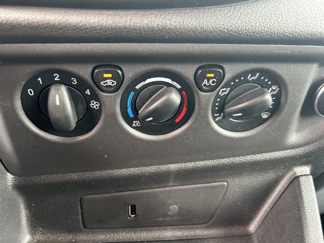 Used 2019 Ford Transit 250 148 High Roof Extended RWD image 21