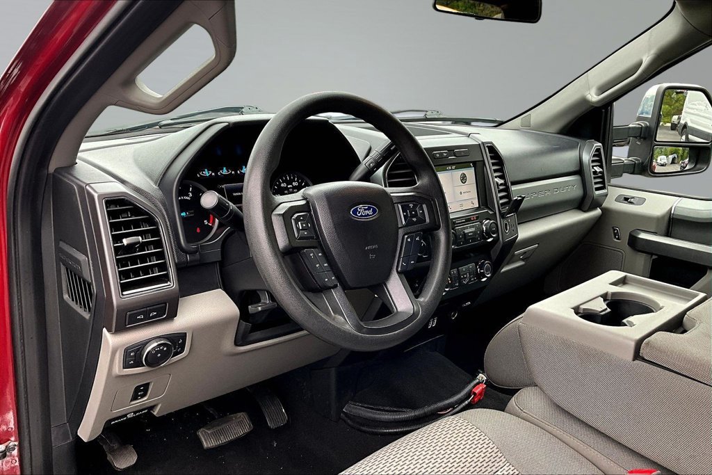Certified 2019 Ford F450 XLT w/ XLT Premium Package AWD/4WD image 21