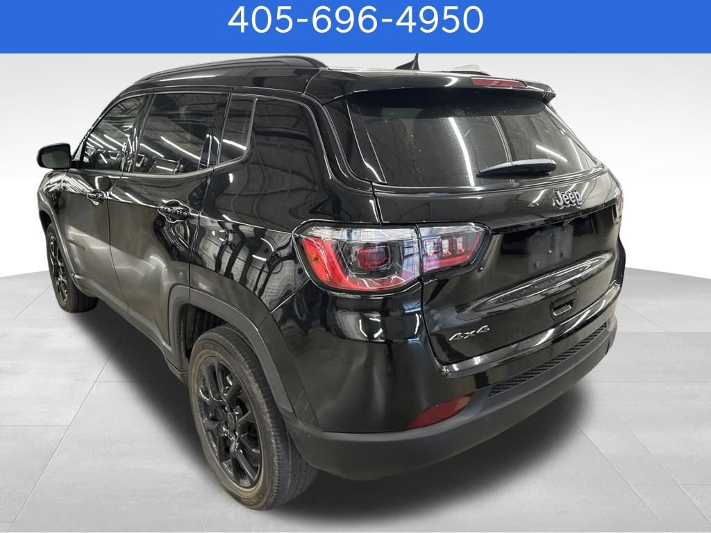 Used 2026 Jeep Compass Latitude AWD/4WD image 4