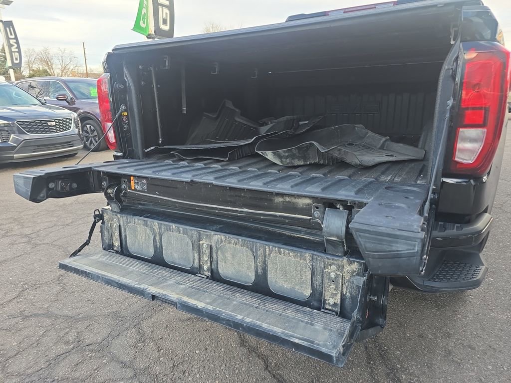 Used 2023 GMC Sierra 1500 Elevation image 18