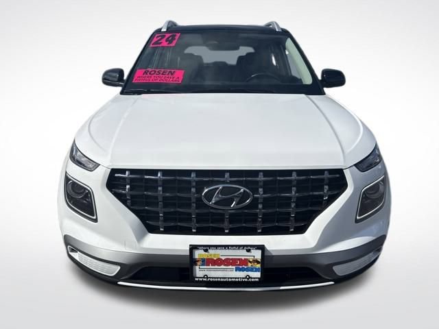 Used 2024 Hyundai Venue Limited image 8