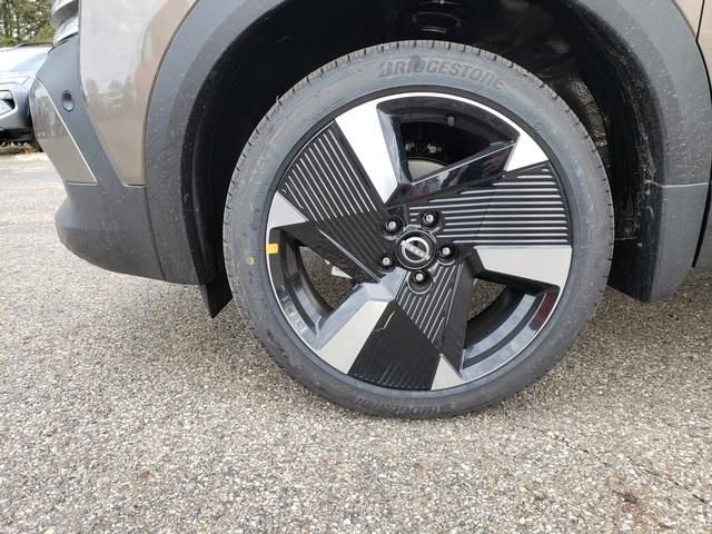 New 2026 Nissan Kicks SR w/ Cold Weather Package image 22