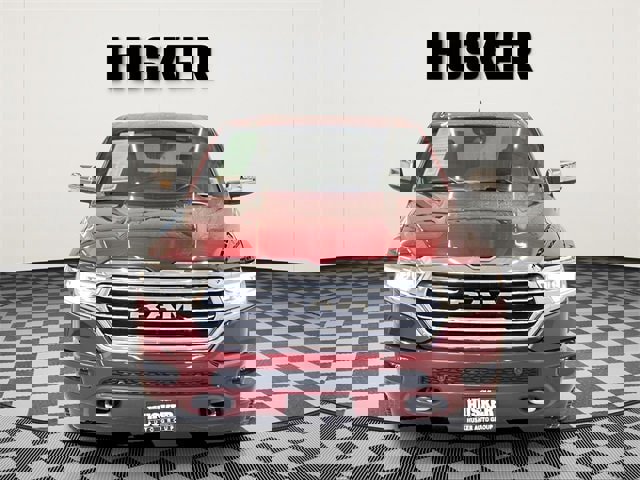 Used 2022 RAM 1500 Limited w/ Body Color Bumper Group image 3