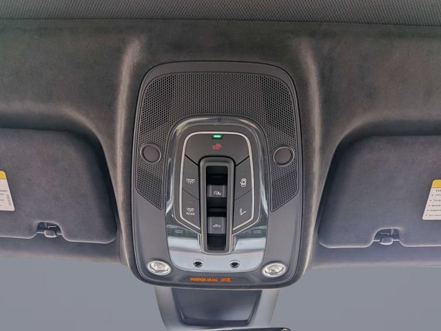 Used 2024 Lamborghini Urus S AWD/4WD image 32