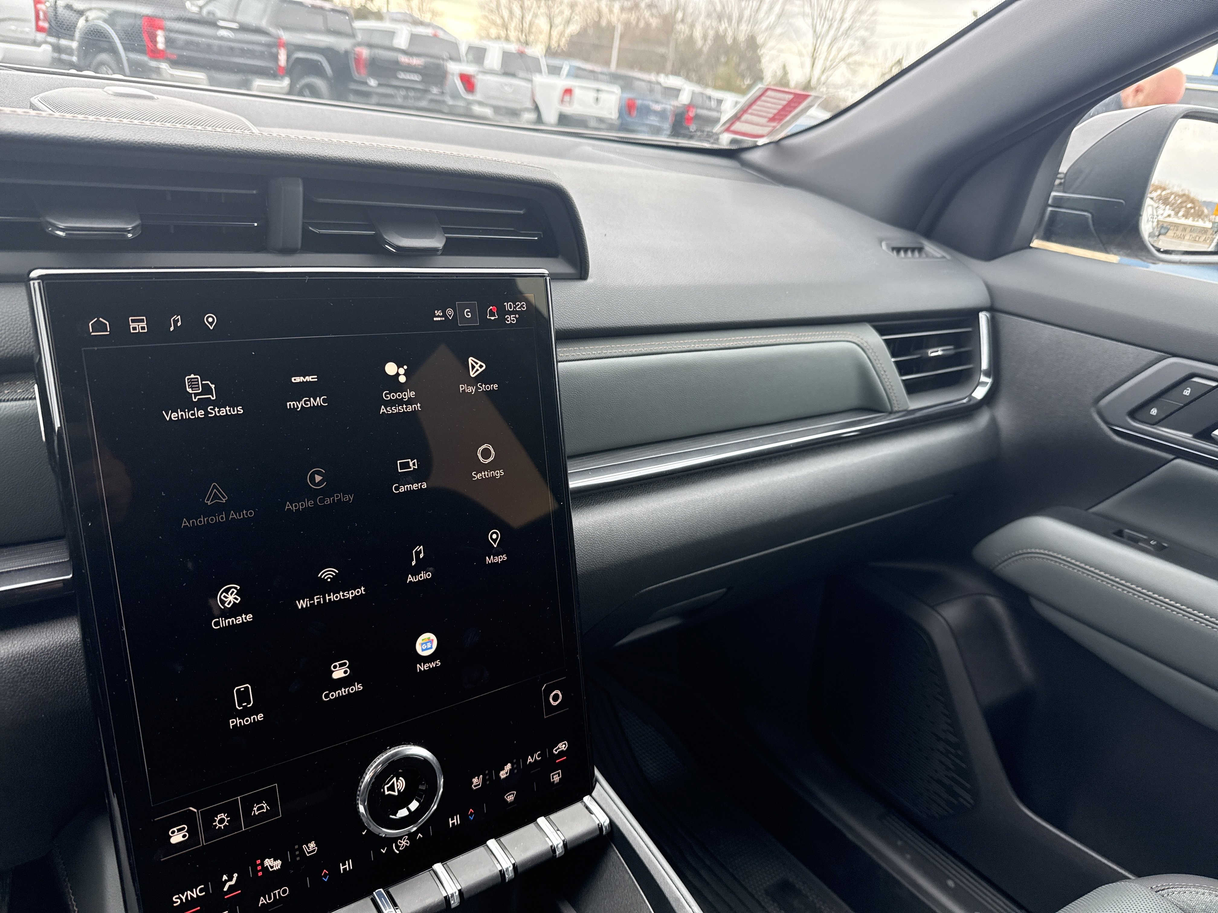 New 2026 GMC Terrain AT4 w/ Convenience Package III AWD/4WD image 24