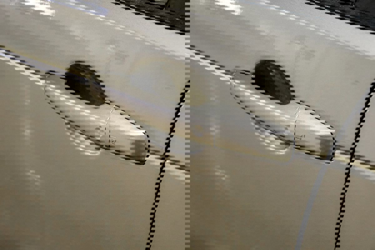 Used 2021 Land Rover Discovery HSE R-Dynamic AWD/4WD image 39