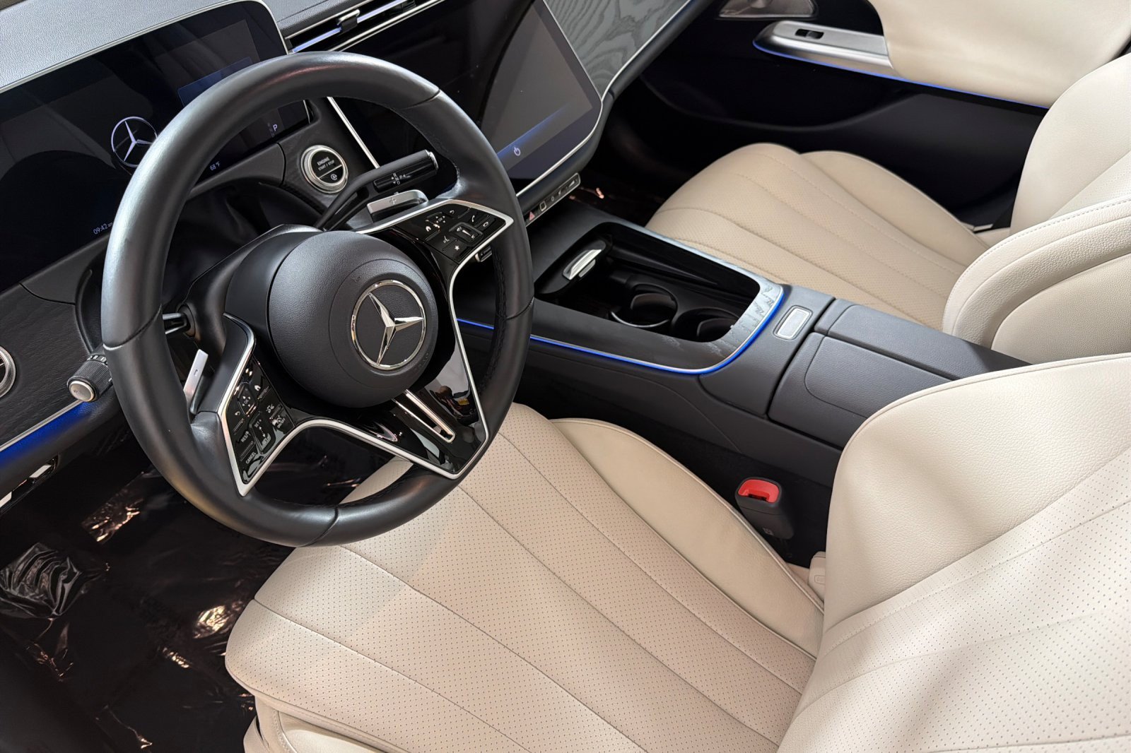 Used 2026 Mercedes-Benz E 350 Sedan image 9