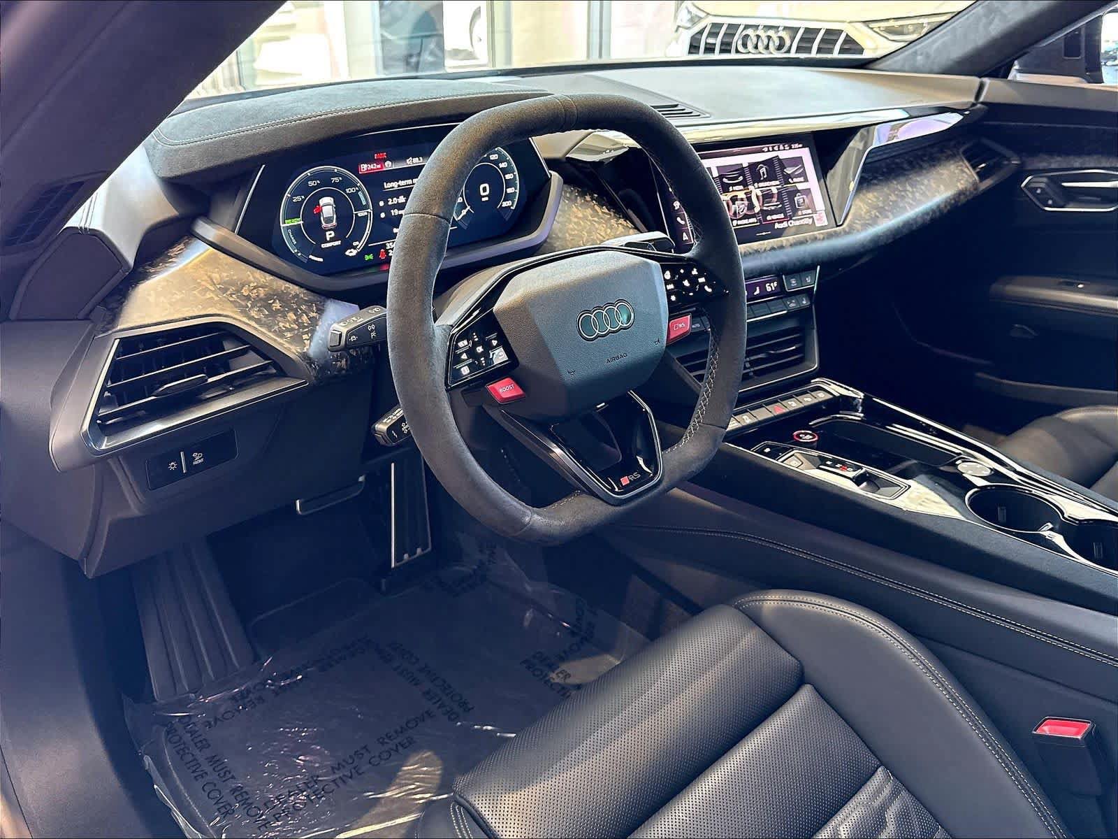 Used 2025 Audi RS e-tron GT performance w/ Dynamic Plus Package AWD/4WD image 15